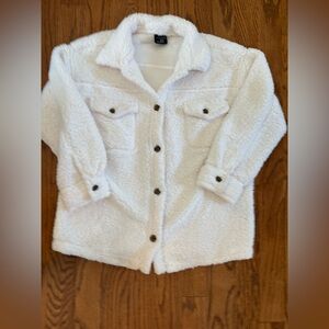 LikeNew! Fleece White Button Down Shacket
